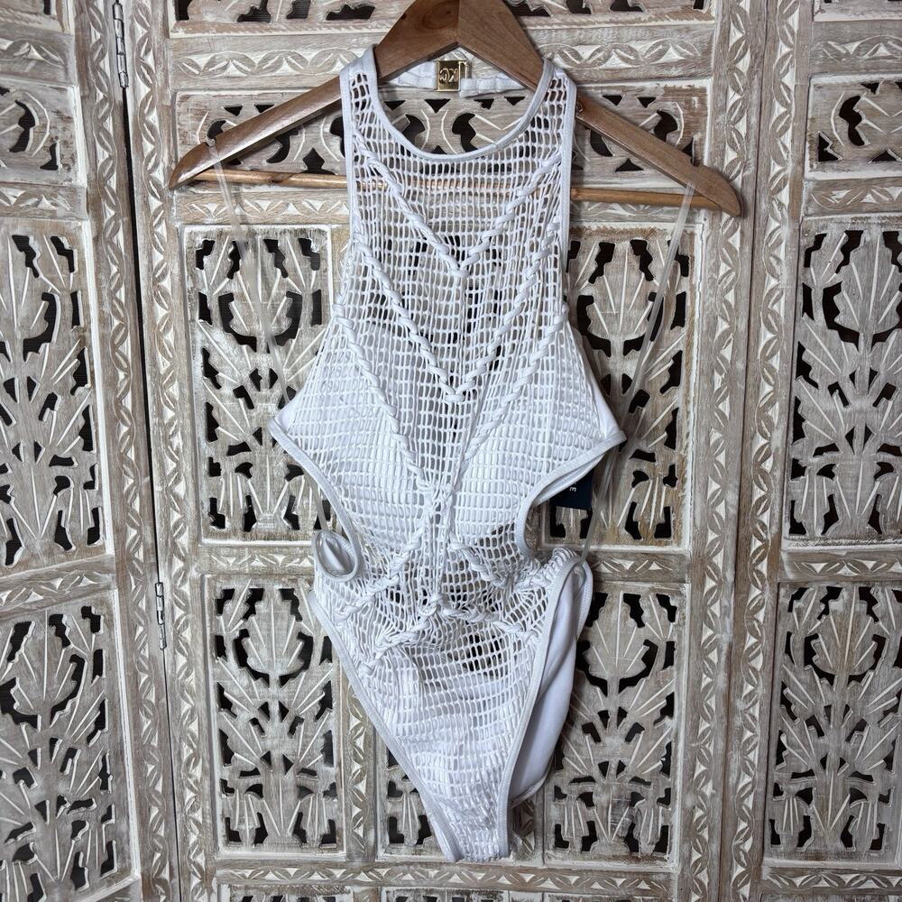 Kenneth Cole High Neck Open Mesh One-Piece Swimsuit White Boho Size L MSPR $135